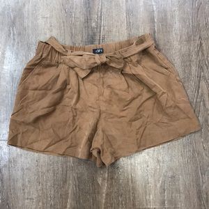 LOFT tan shorts